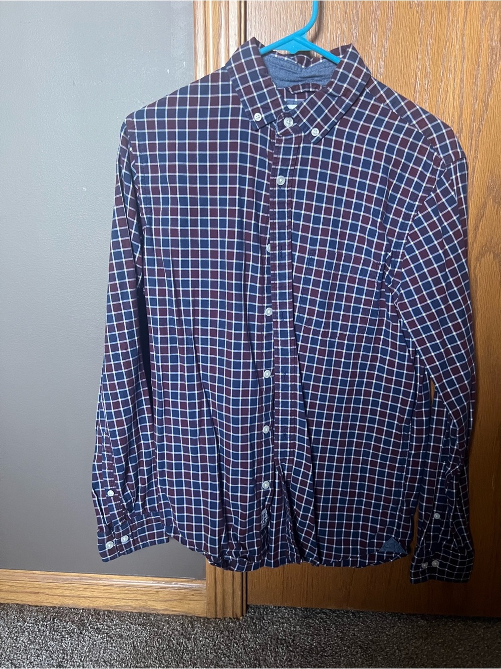 Express Men's Plaid Button-Down Shirt in Burgundy and Navy
